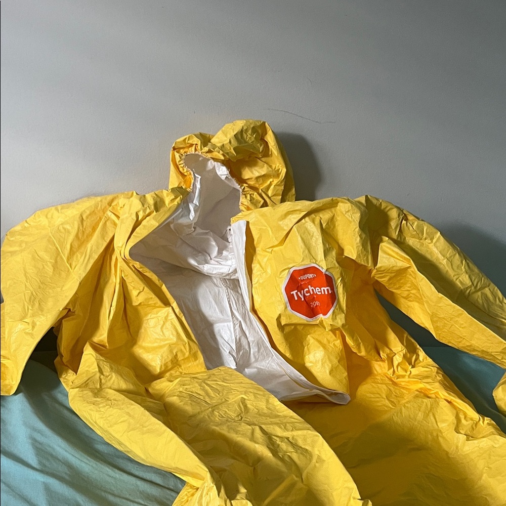 X-Large Yellow Dupont Tychem 2000 PPE Body Suit